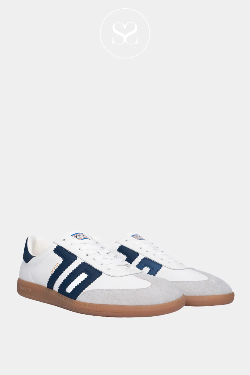 BACK 70 CLOUD NAVY AND WHITE LEATHER TRAINERS
