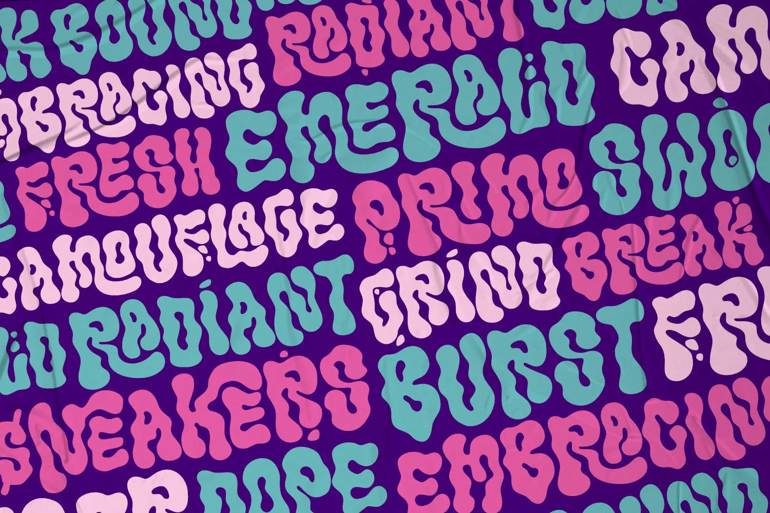 Brawner - Y2K Liquid Font