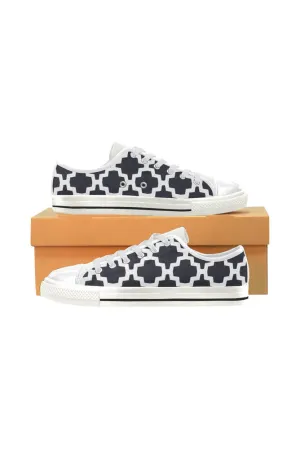 Geo Tessellation Women's Classic Canvas Shoes