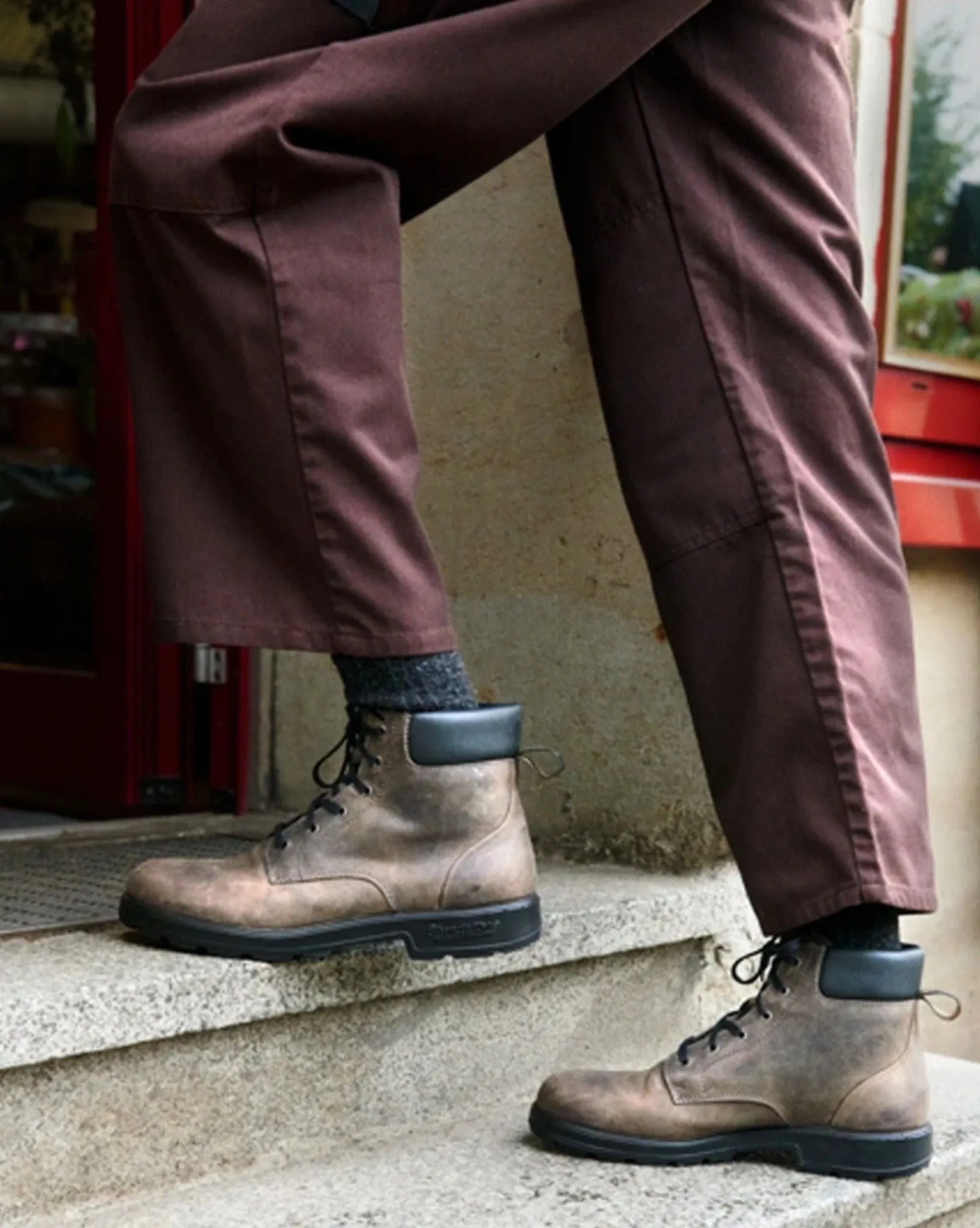 Mens 2429 Originals Lace-Up Boot - Clay