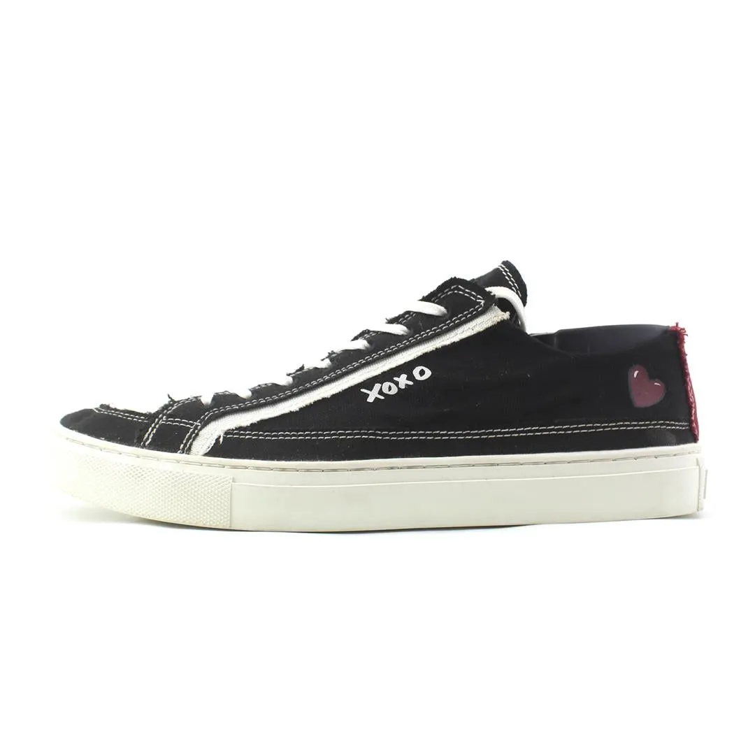 NOTHING NEW KICKS