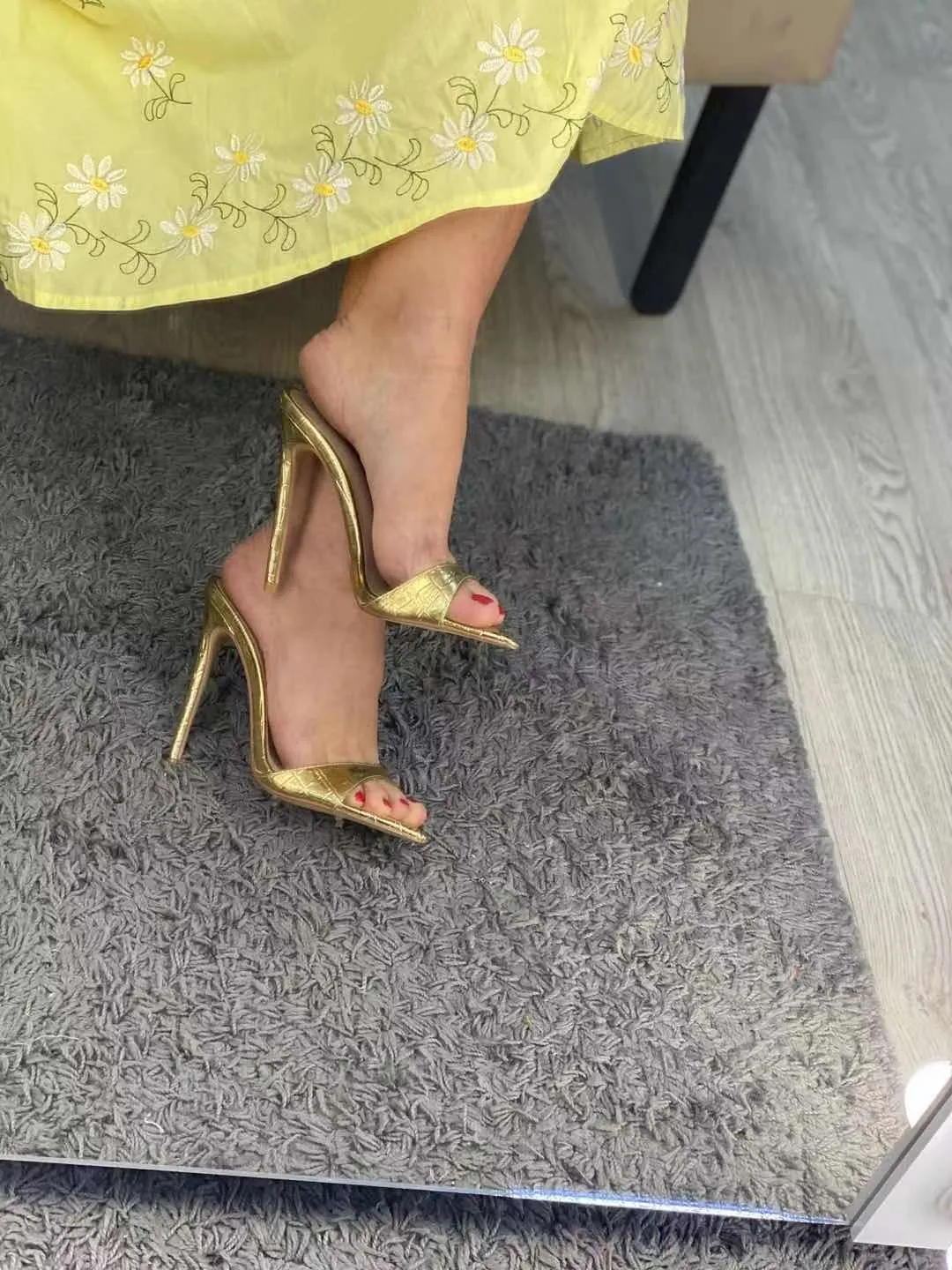 Peep Toe Slip On Thin High Sandals