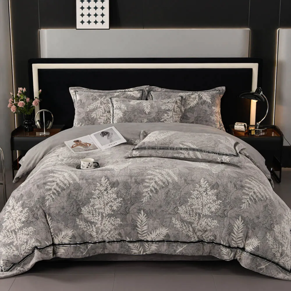 Premium Soft Stereoscopic Floral Trimmed Milk Velvet Bed Sheet Set